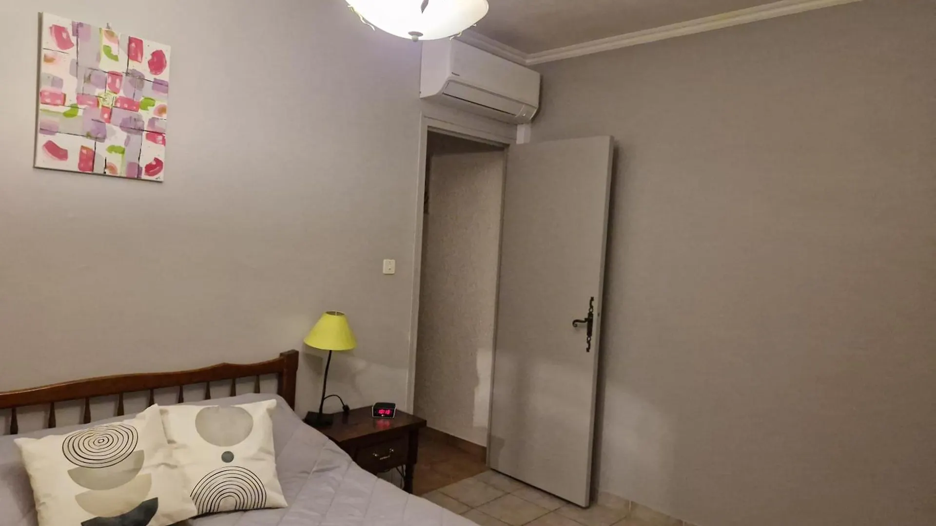 Holiday home La Villa St Antoine L'Isle-sur-la-Sorgue