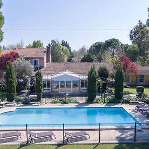4* מלון Sowell Hotels Domaine De La Petite Isle